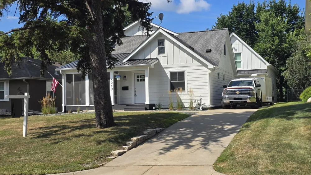 5940 Wooddale Avenue Edina, MN 55424