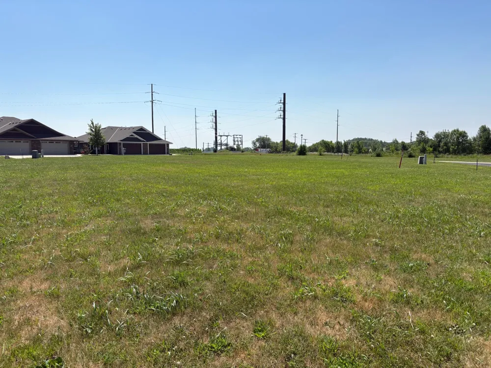 101 Highland Circle Dassel, MN 55325