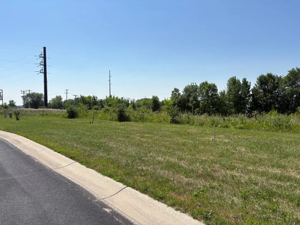 101 Highland Circle Dassel, MN 55325