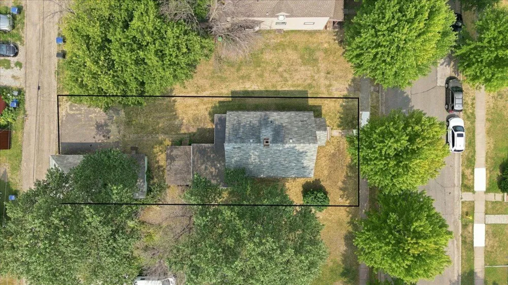 405 58th Avenue W Duluth, MN 55807