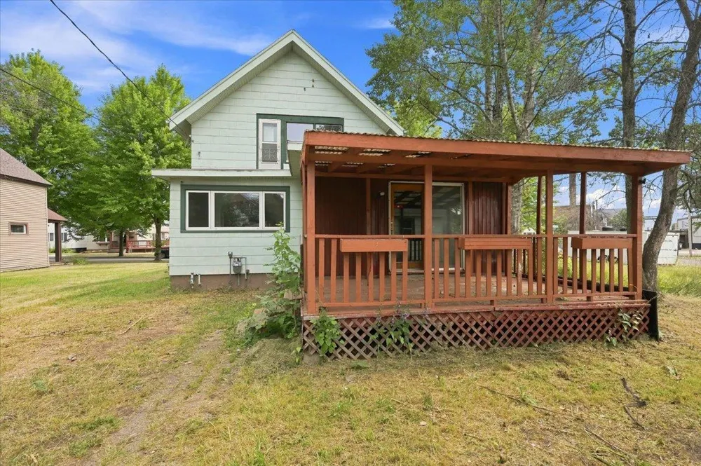 405 58th Avenue W Duluth, MN 55807