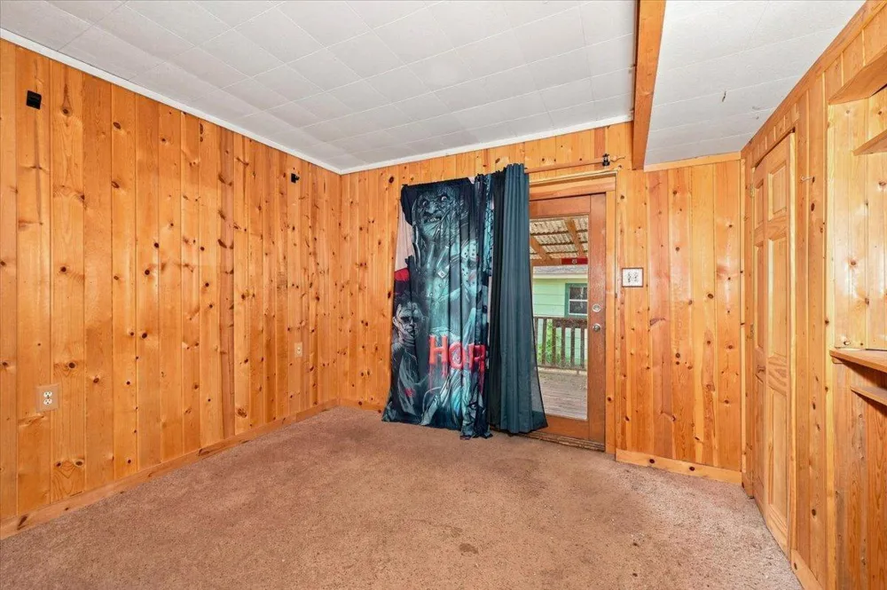 405 58th Avenue W Duluth, MN 55807