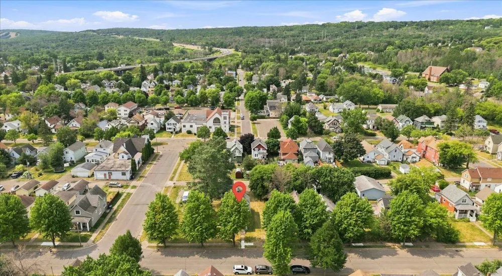 405 58th Avenue W Duluth, MN 55807
