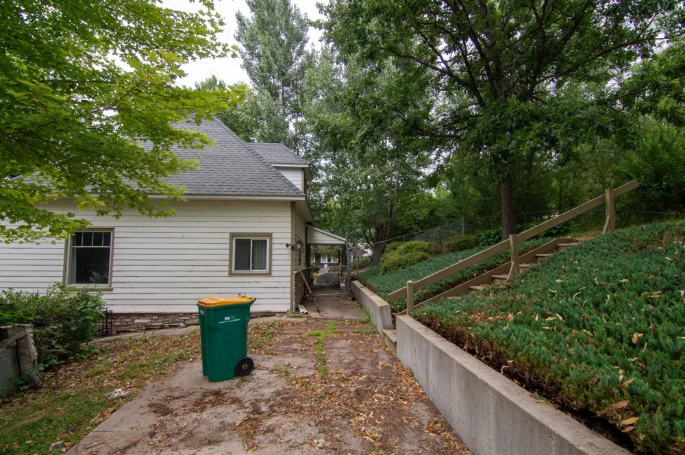 609 Lakeshore Drive Ortonville, MN 56278