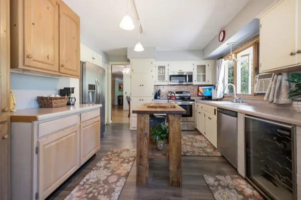 1507 S 6th Street Brainerd, MN 56401