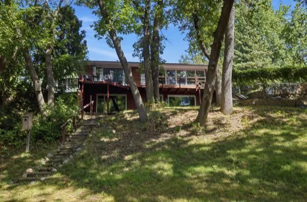 1507 S 6th Street Brainerd, MN 56401