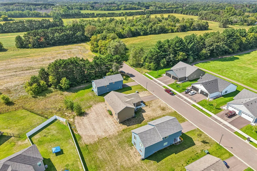 5323 397th Street North Branch, MN 55056