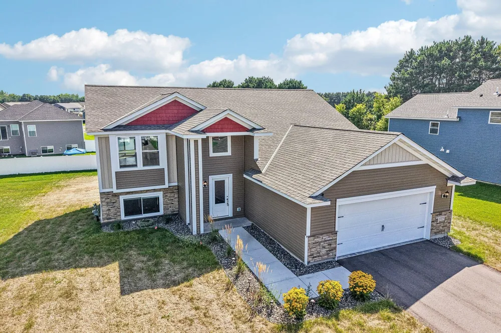5323 397th Street North Branch, MN 55056