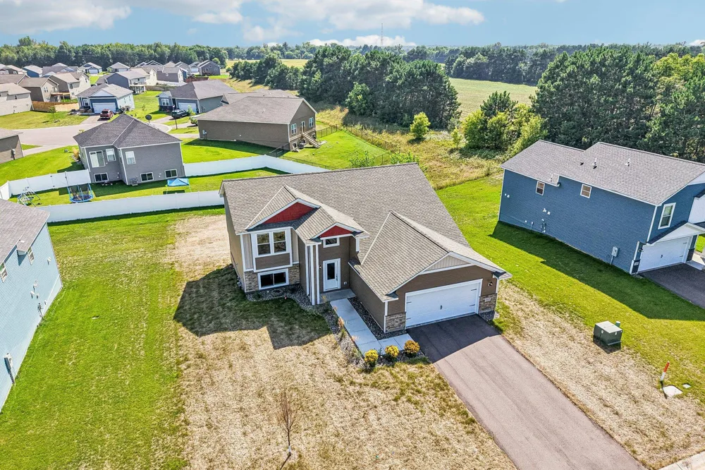 5323 397th Street North Branch, MN 55056