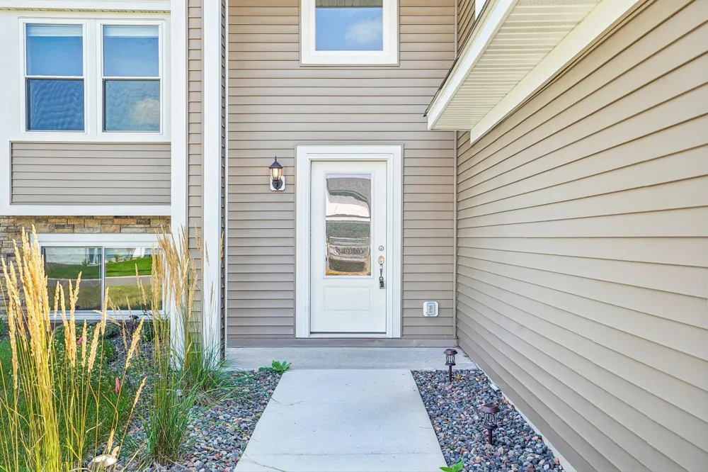 5323 397th Street North Branch, MN 55056
