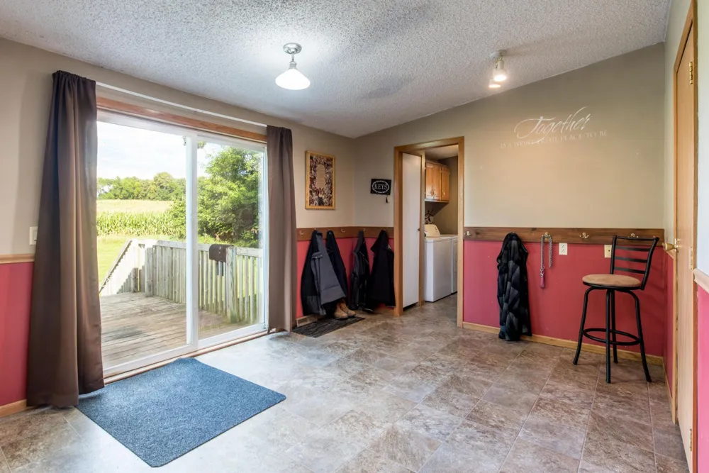 6951 County Road 82 NW Garfield, MN 56332