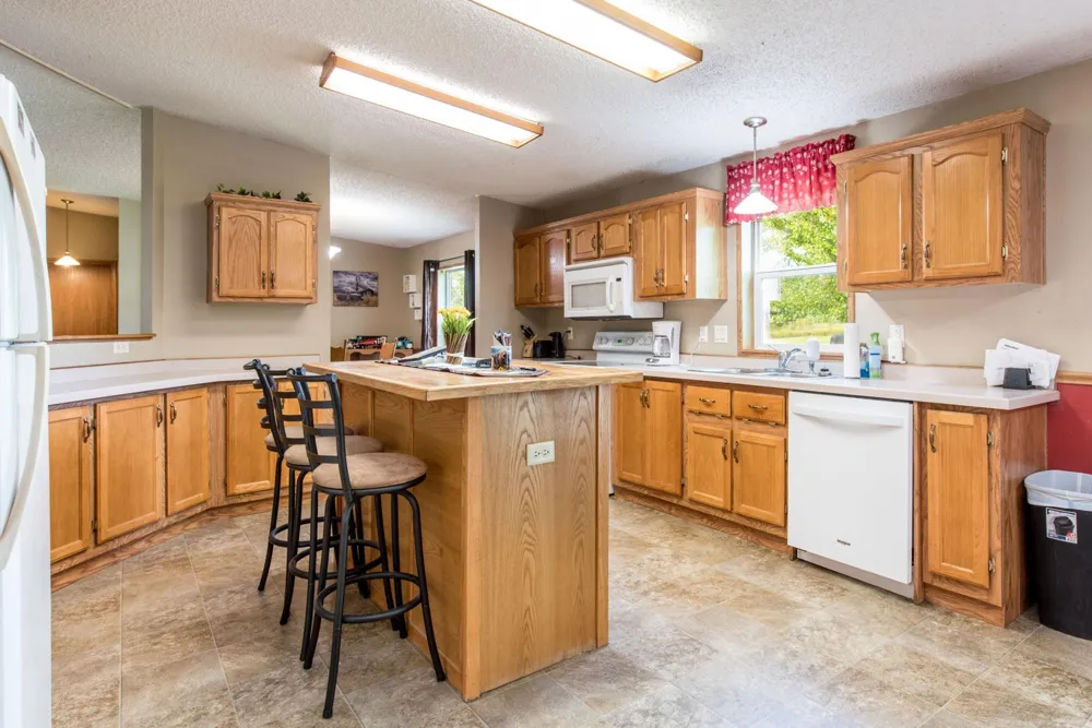 6951 County Road 82 NW Garfield, MN 56332
