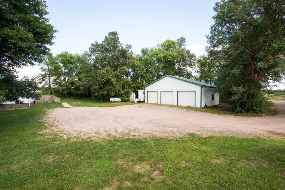 6951 County Road 82 NW Garfield, MN 56332