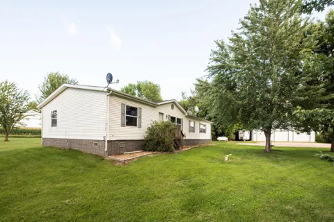 6951 County Road 82 NW