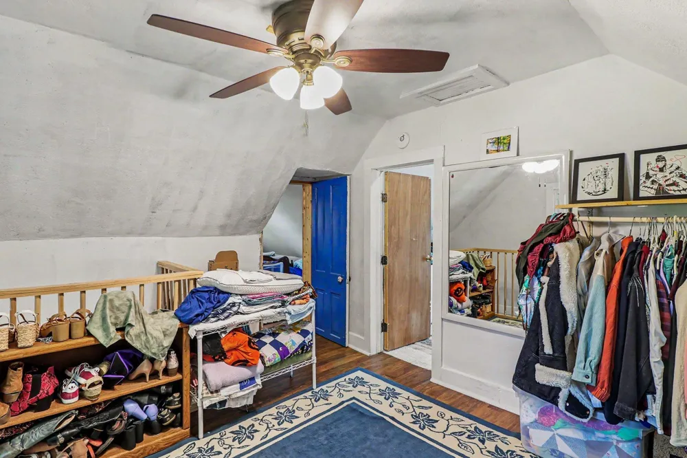 401 Oak Avenue SE Montgomery, MN 56069
