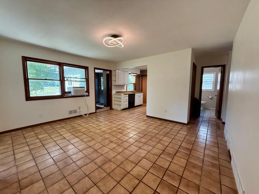 5300 W River Road NW Rochester, MN 55901