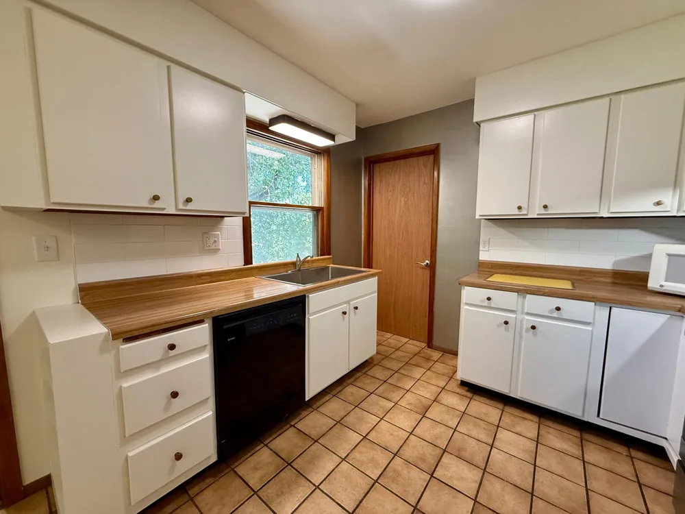 5300 W River Road NW Rochester, MN 55901