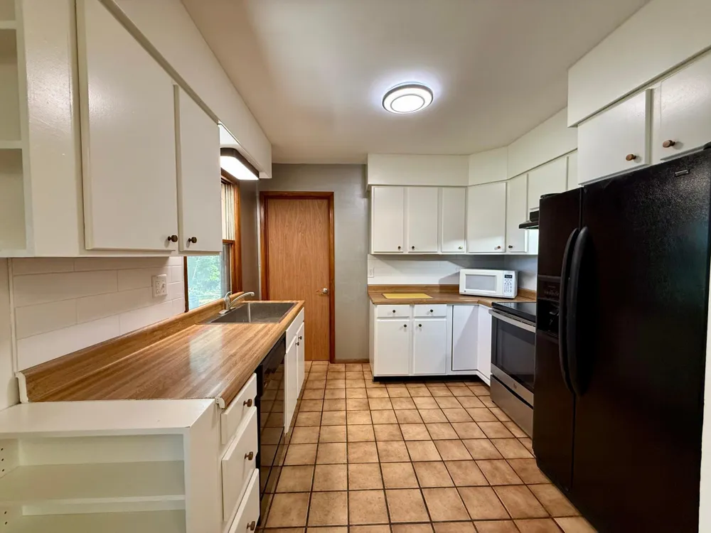 5300 W River Road NW Rochester, MN 55901