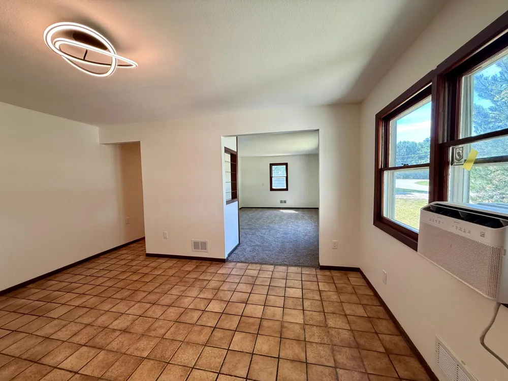 5300 W River Road NW Rochester, MN 55901