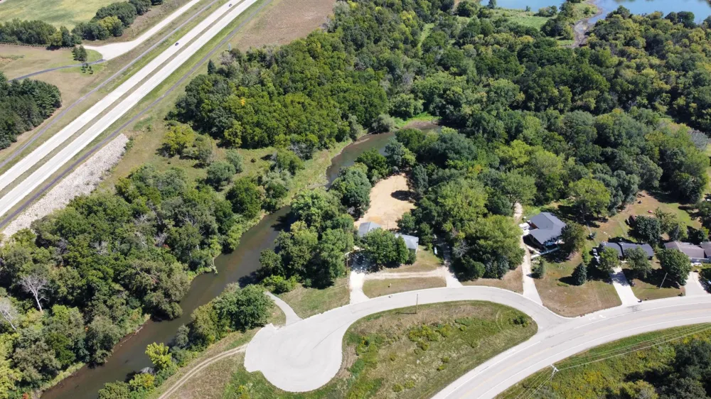 5300 W River Road NW Rochester, MN 55901