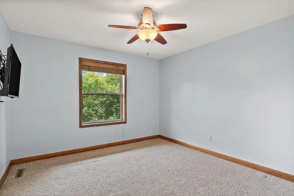 10742 Maple Boulevard Woodbury, MN 55129