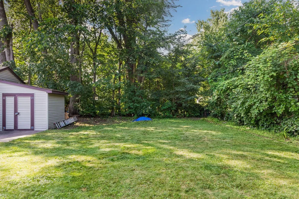 5391 Raymond Avenue Mounds View, MN 55112