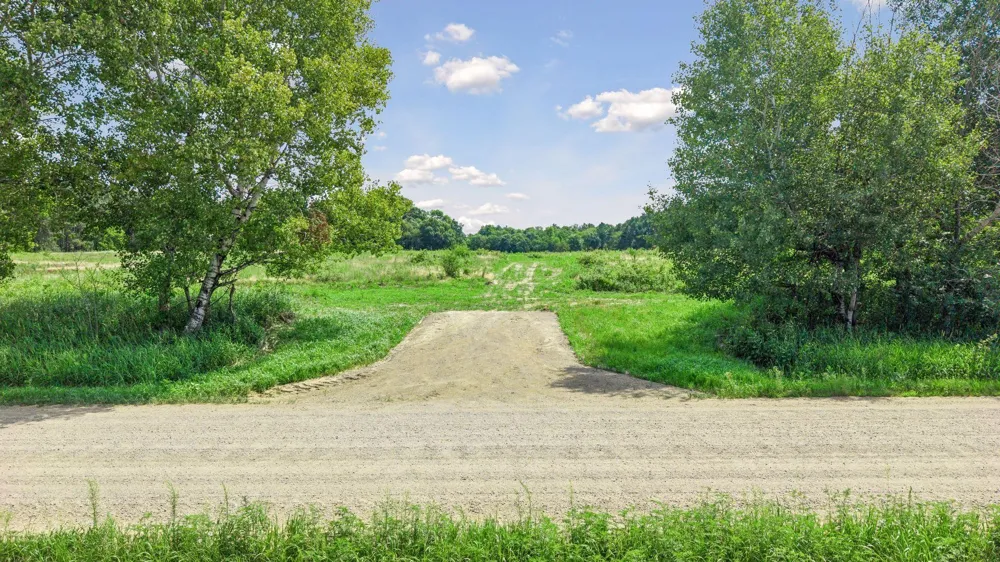 (Lot 2) TBD Tulip Street NW Stanchfield, MN 55080