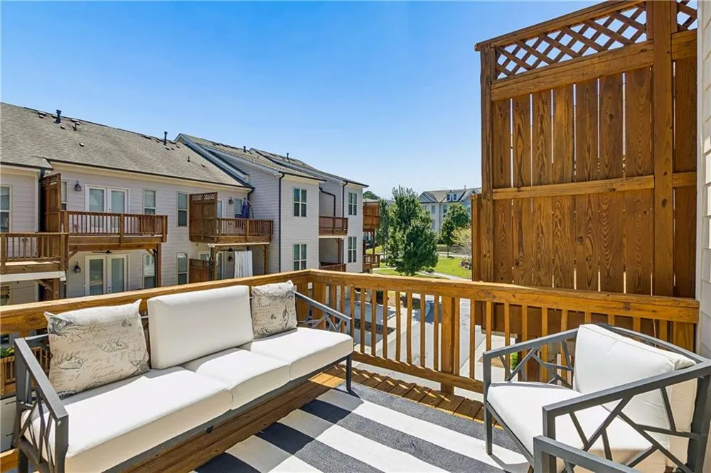 4351 Parkside Place Sandy Springs, GA 30342