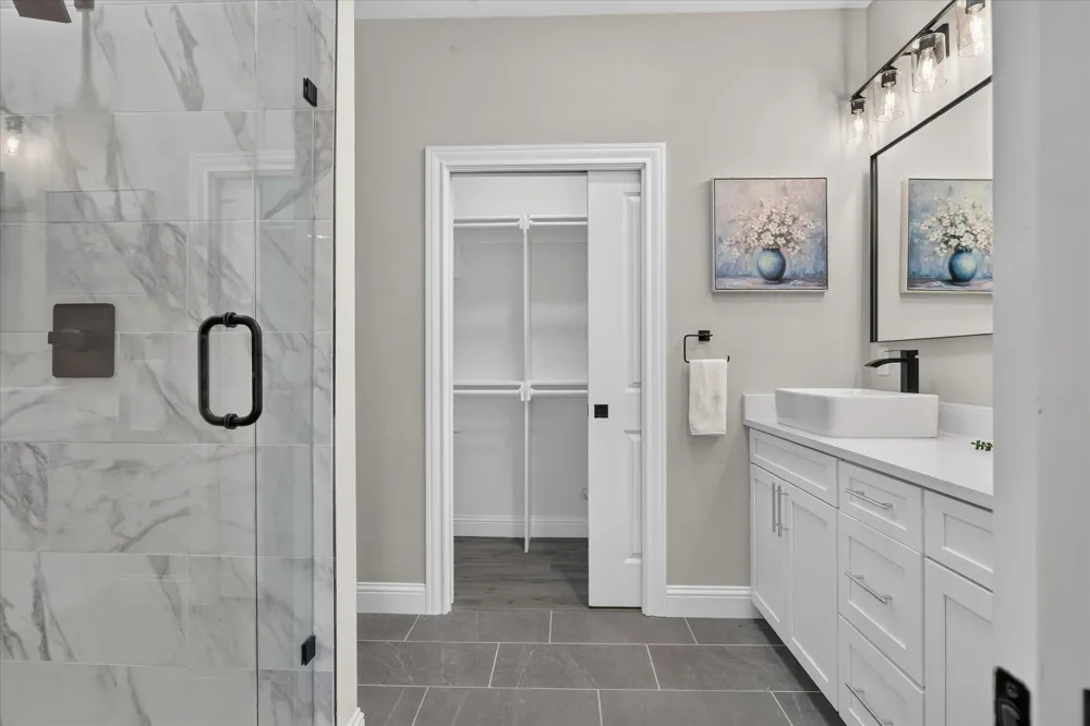 804 Premier Grand Prairie, TX 75051