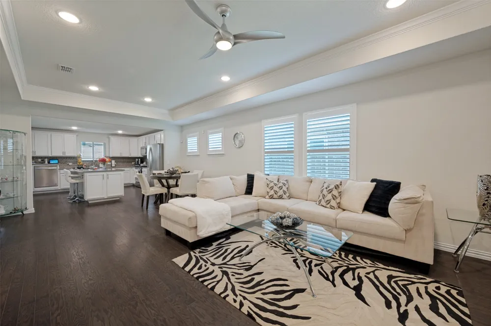 8946 Twin Pines Lane Frisco, TX 75036
