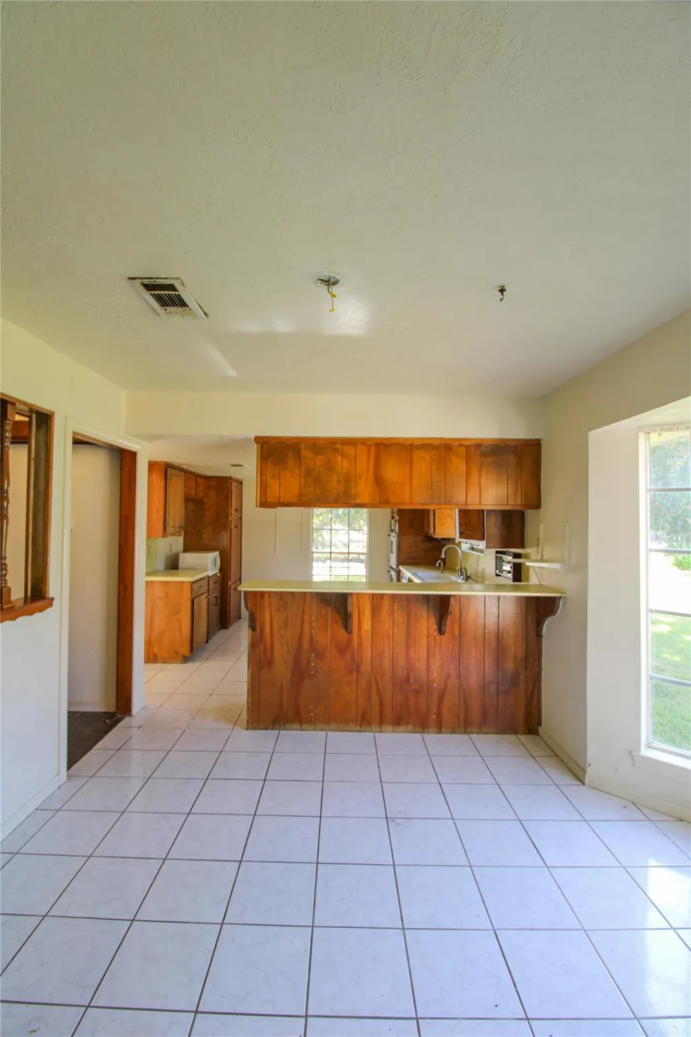 2 Elm Place Angleton, TX 77515