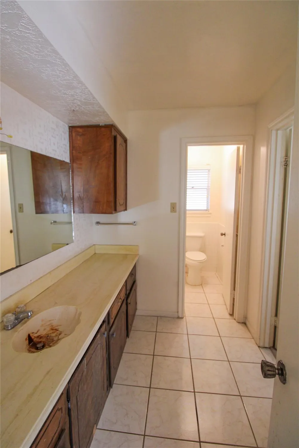 2 Elm Place Angleton, TX 77515