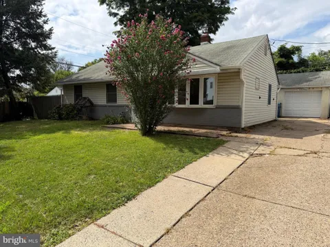 2718 BELLVIEW DRIVE