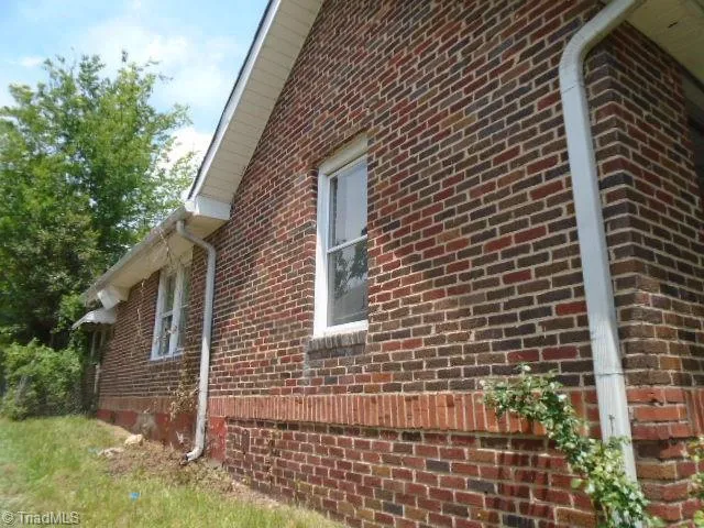 604 Chandler Avenue High Point, NC 27262
