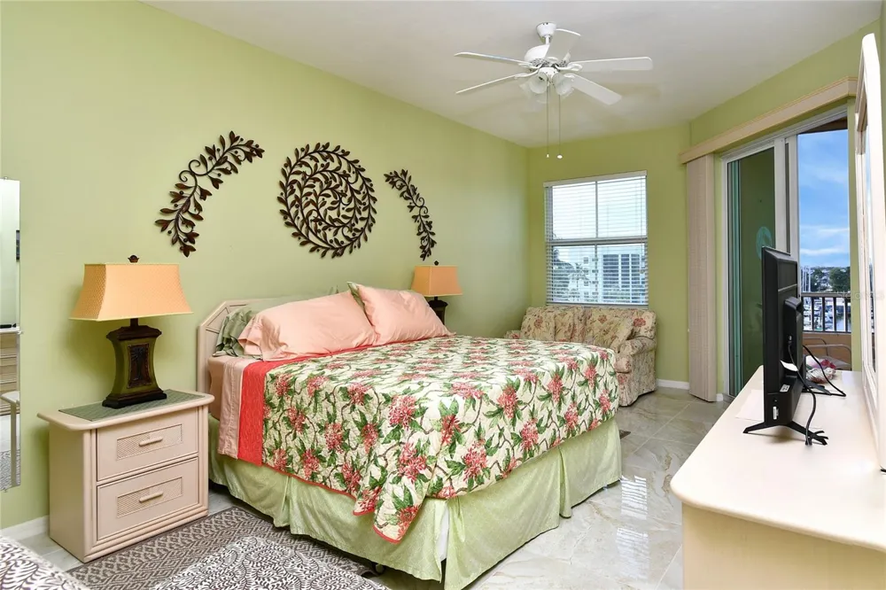 2060 MATECUMBE KEY ROAD #2402 Punta Gorda, FL 33955