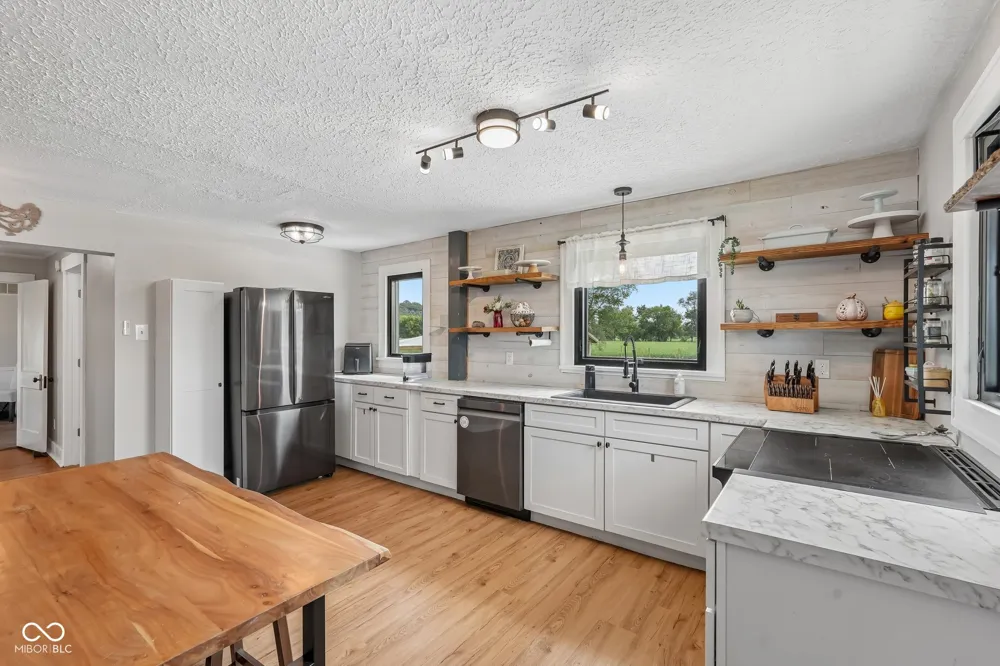 2225 Cramertown Martinsville, IN 46151