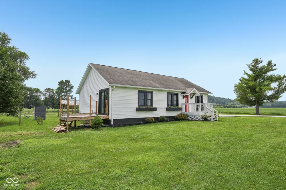 2225 Cramertown Martinsville, IN 46151