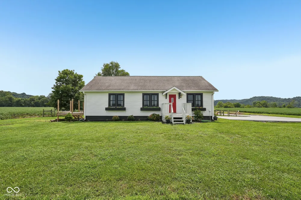 2225 Cramertown Martinsville, IN 46151