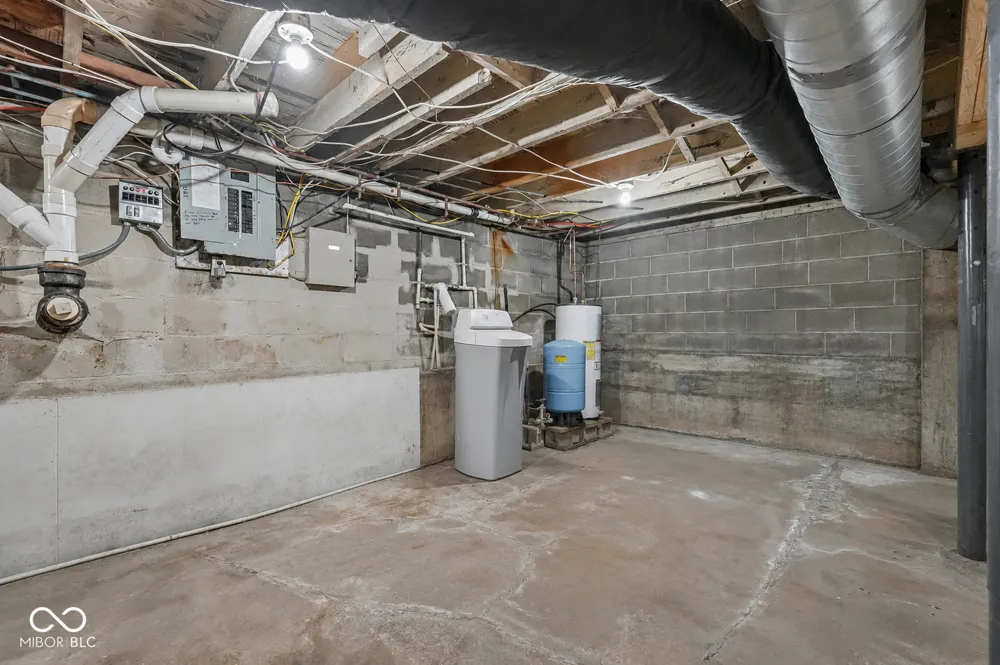 2225 Cramertown Martinsville, IN 46151