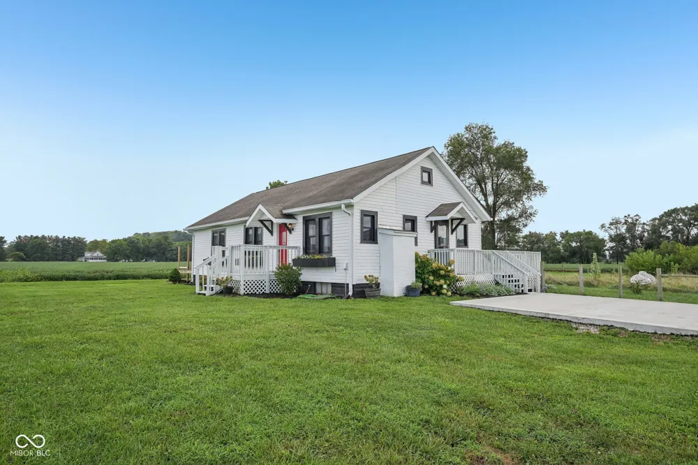 2225 Cramertown Martinsville, IN 46151