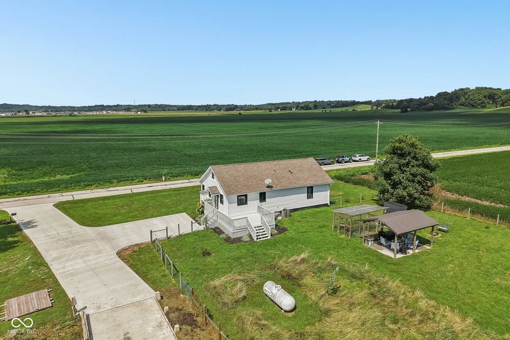2225 Cramertown Martinsville, IN 46151