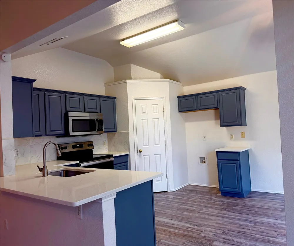 619 Douglas Drive Mansfield, TX 76063