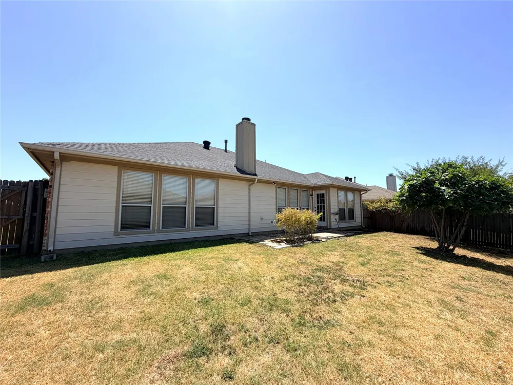 619 Douglas Drive Mansfield, TX 76063