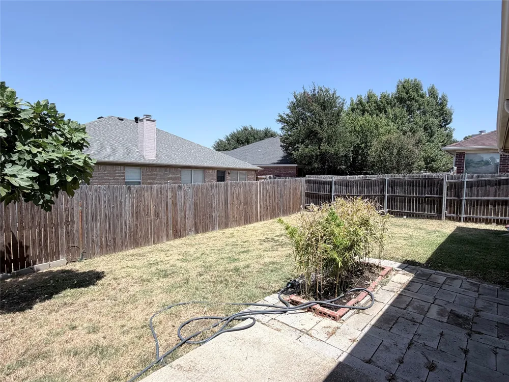 619 Douglas Drive Mansfield, TX 76063