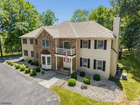 5 Elk Ridge Rd