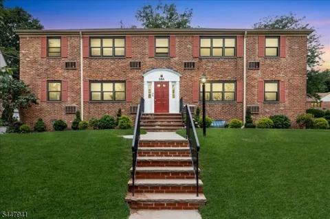 39 Sandra Circle #1 Unit 1