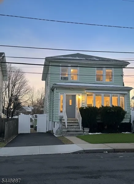 65 Revere Ave