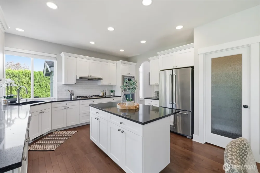 14813 99th Place NE Bothell, WA 98011