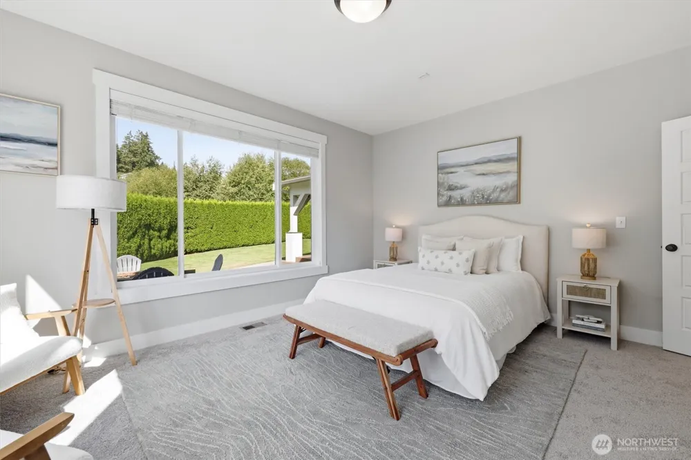 14813 99th Place NE Bothell, WA 98011
