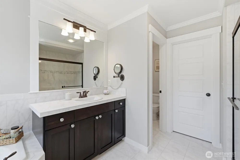 14813 99th Place NE Bothell, WA 98011